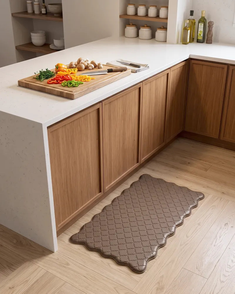 Scalloped Anti-Fatigue Kitchen Mat Set styled room view